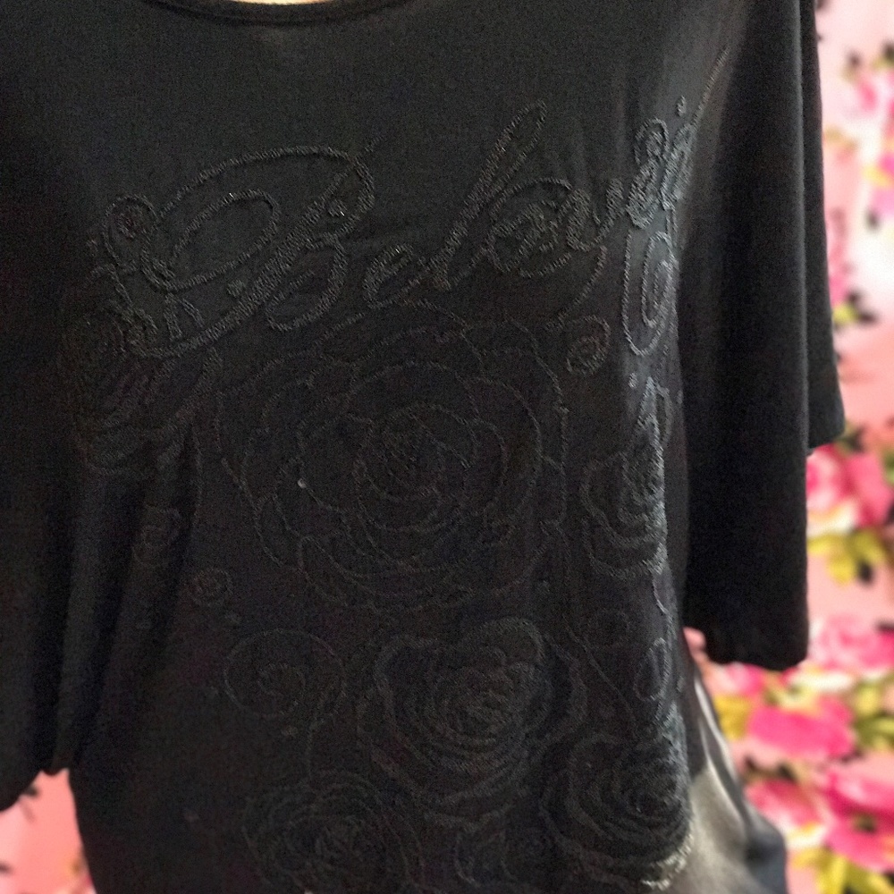 black beaded applique “Beloved” rose print tunic top L - Picture 2 of 7